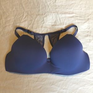 Victoria’s Secret Wireless T-Shirt Bra